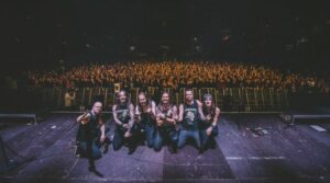 Οι AMORPHIS ανακοίνωσαν νέο ζωντανό άλμπουμ, το “Live At Helsinki Ice Hall”!