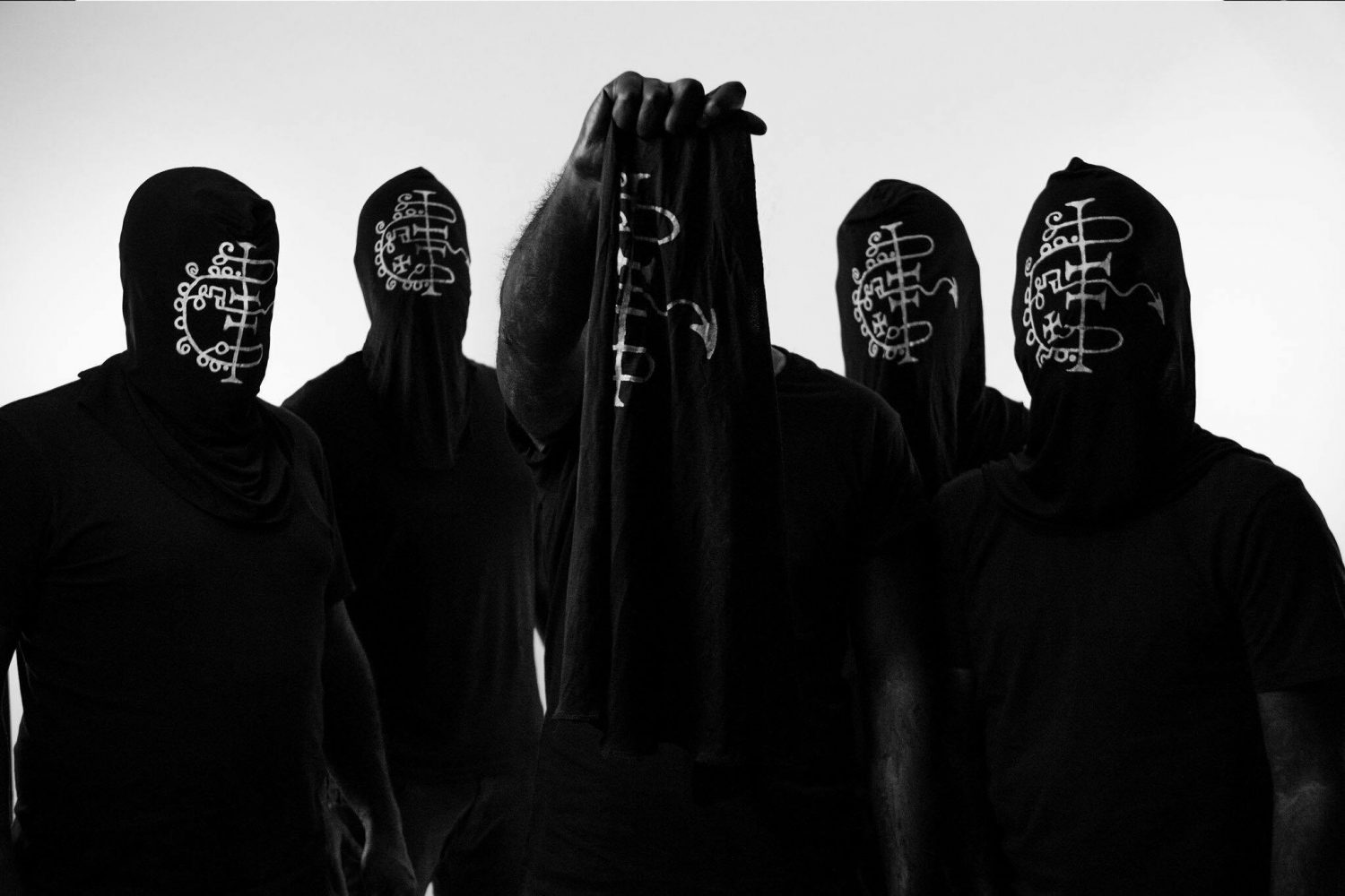 Οι GAEREA κυκλοφορούν bass playthrough βίντεο για το κομμάτι «Null».