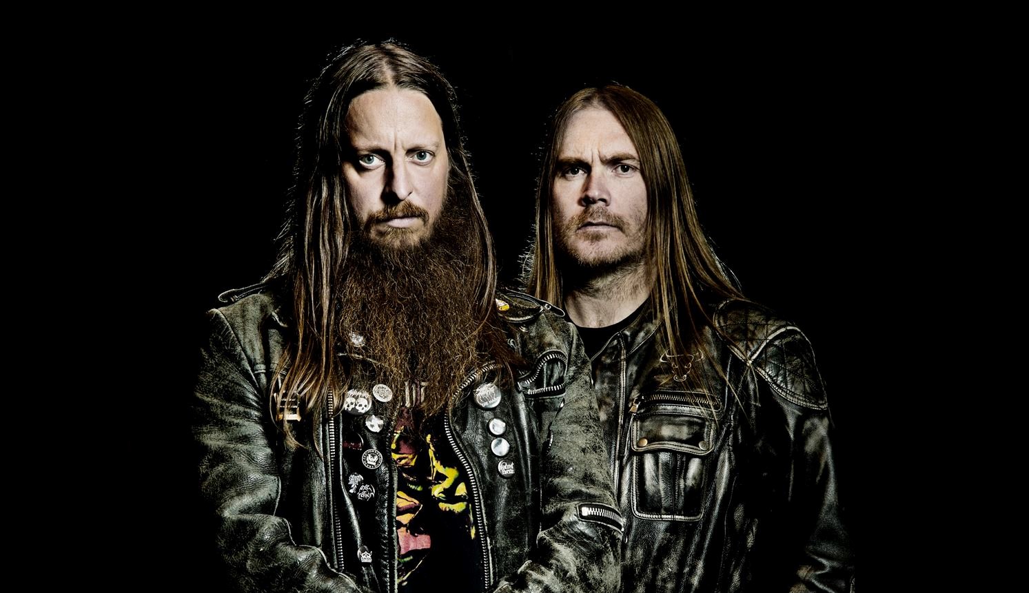 Read more about the article DARKTHRONE to release “Astral Fortress” album in October.